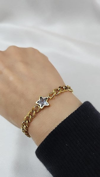 Simple gold chain sales bracelet designs