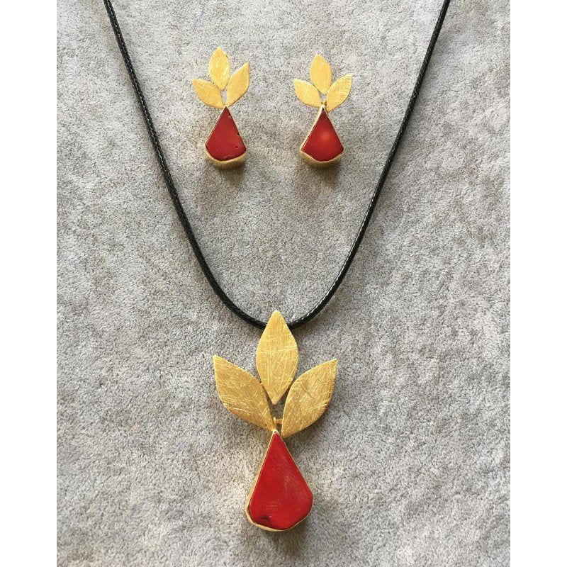 Drop Coral Stone Leaf Set